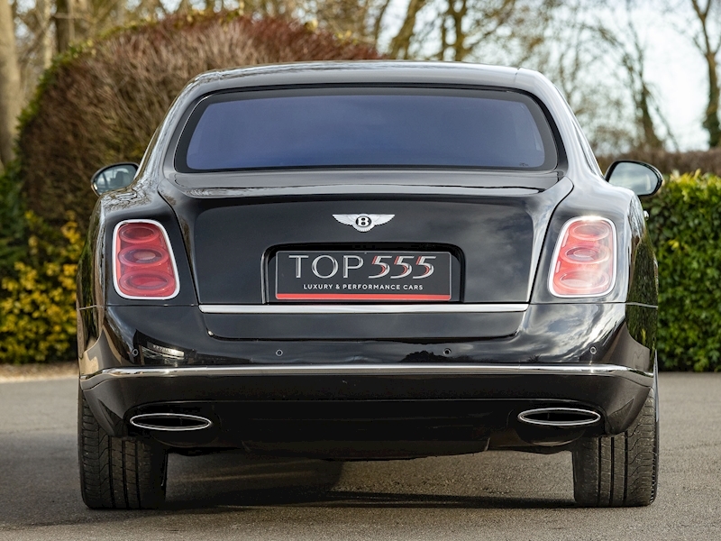 Bentley Mulsanne V8 - Large 44