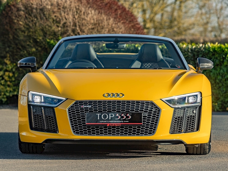 Audi R8 V10 Plus Spyder Quattro - Large 6