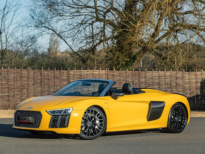 Audi R8 V10 Plus Spyder Quattro - Large 0