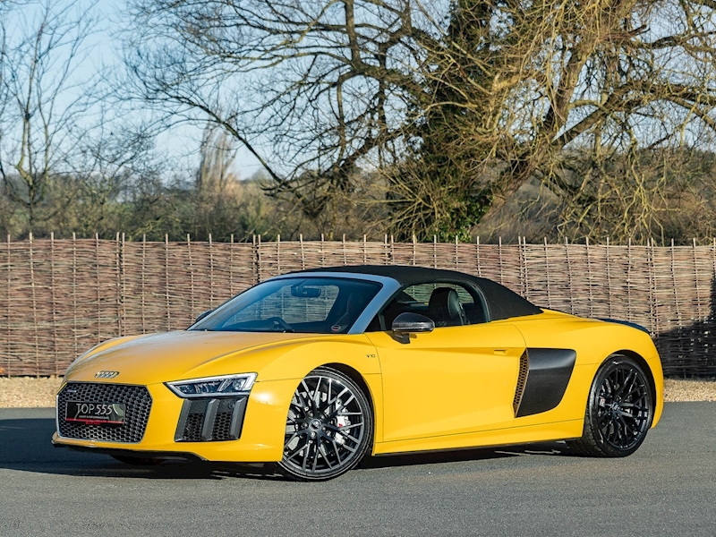 Audi R8 V10 Plus Spyder Quattro - Large 1