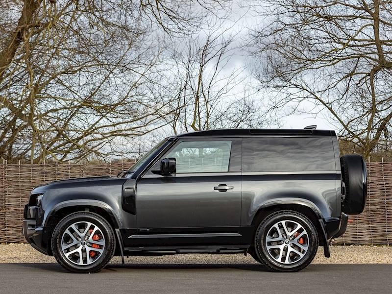 Land Rover Defender 90 X P400 MHEV - Large 2