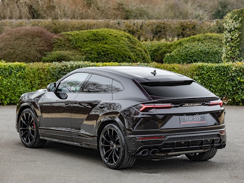 Lamborghini Urus - Large 56