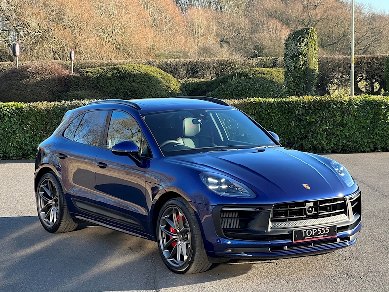 Porsche Macan GTS - Large 27