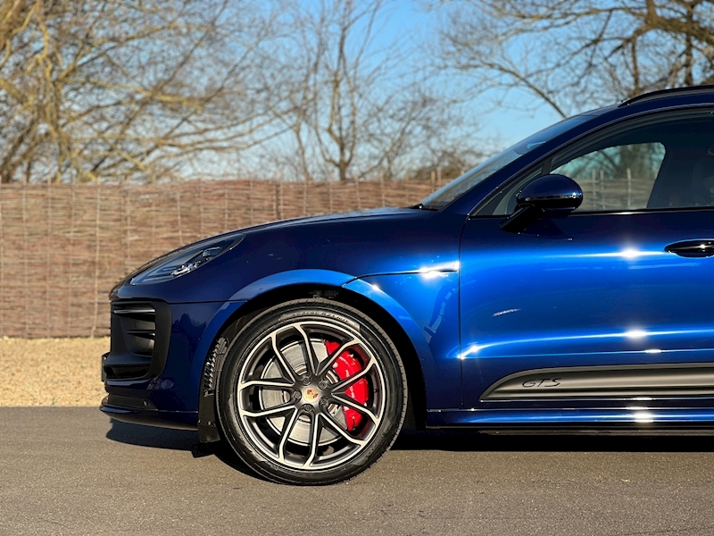 Porsche Macan GTS - Large 8