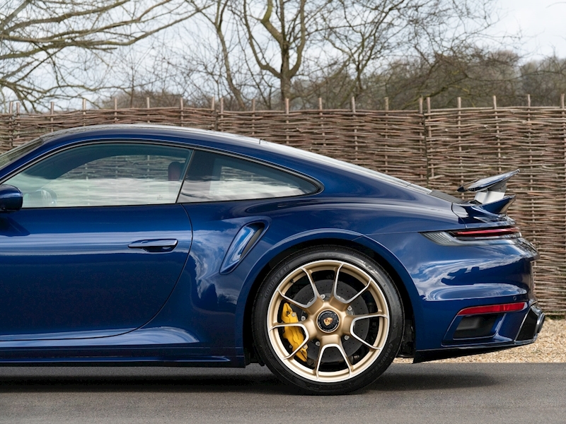 Porsche 992 Turbo S PDK Coupe - Large 32