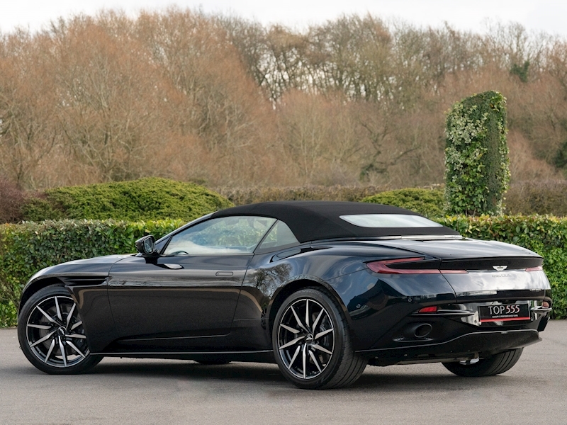 Aston Martin DB11 V8 Volante - Large 22