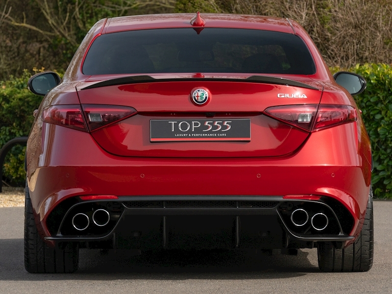 Alfa Romeo Giulia Quadrifoglio V6 Biturbo - Large 20