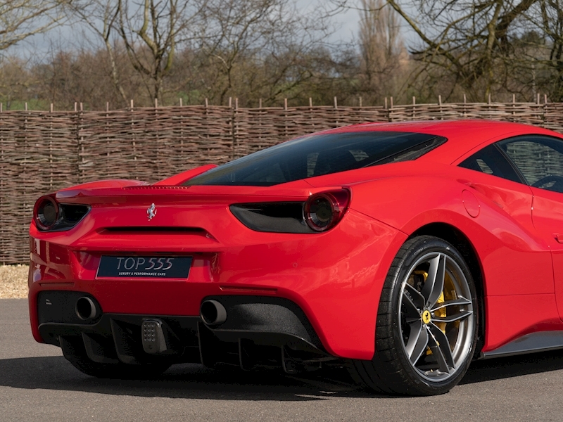 Ferrari 488 GTB - Large 10