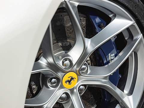 Ferrari GTC4 Lusso T V8 - U5083