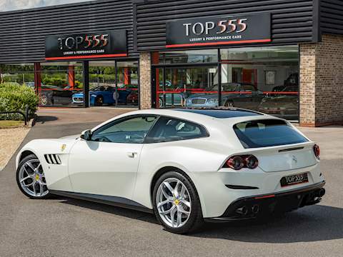 Ferrari GTC4 Lusso T V8 - U5083