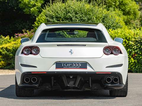 Ferrari GTC4 Lusso T V8 - U5083