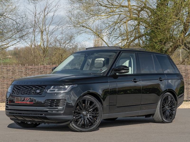 Range Rover Vogue SE 4.4 SDV8 with Exterior Black Pack - Large 24