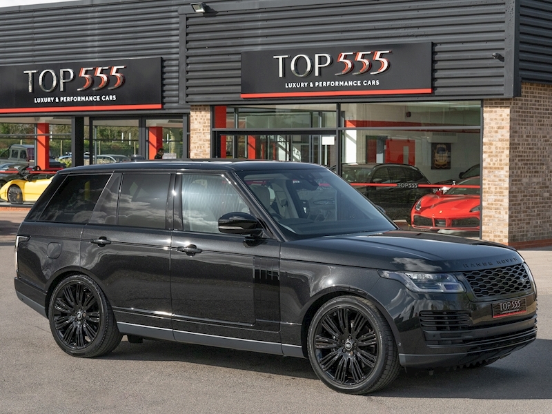 Range Rover Vogue SE 4.4 SDV8 with Exterior Black Pack - Large 11