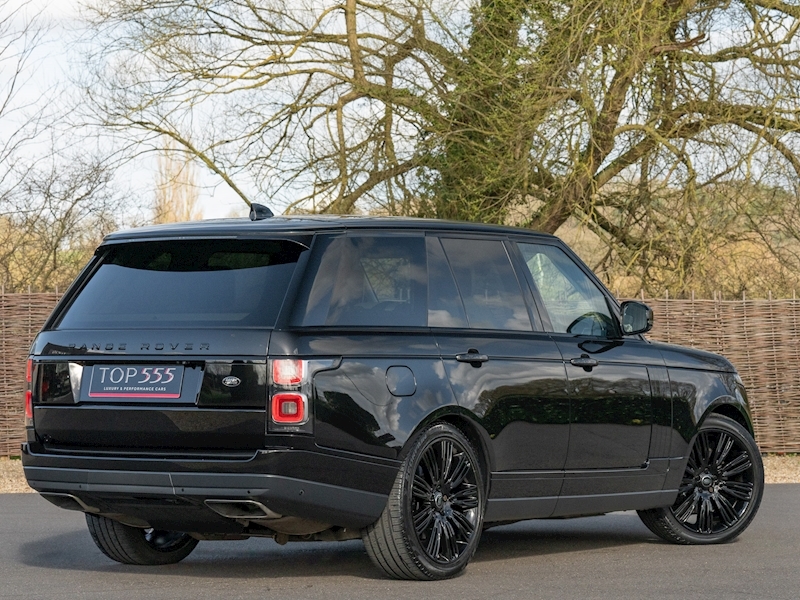 Range Rover Vogue SE 4.4 SDV8 with Exterior Black Pack - Large 14