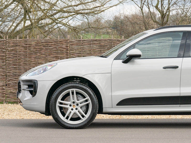 Porsche Macan S - VAT Qualifying - Large 3