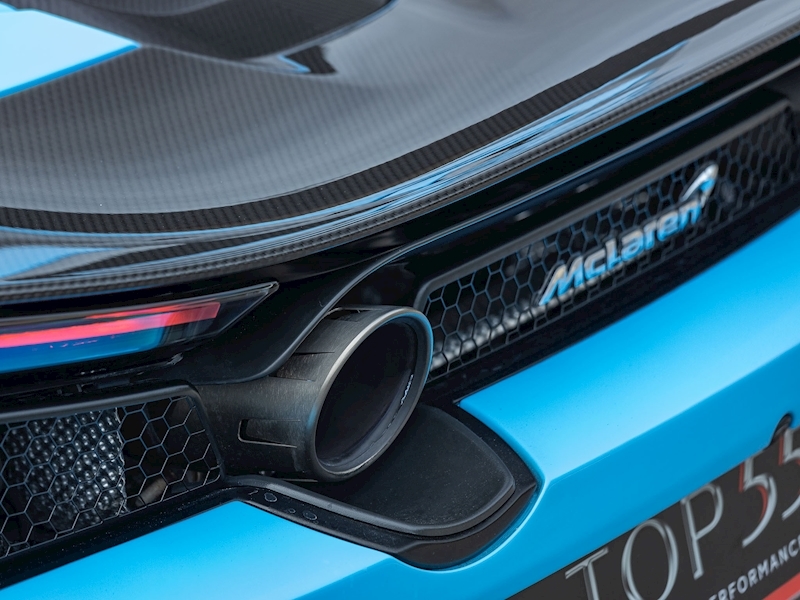 Mclaren 720S Spider - Huge Specification - Large 41