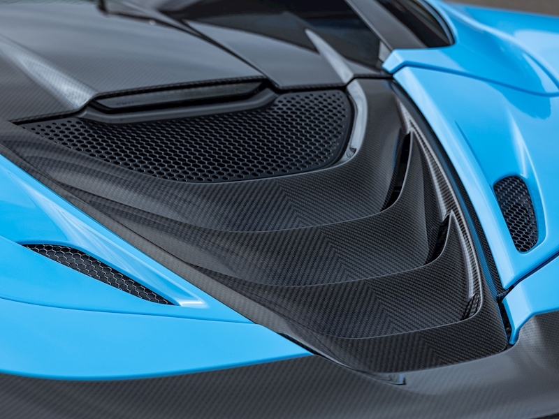 Mclaren 720S Spider - Huge Specification - Large 49