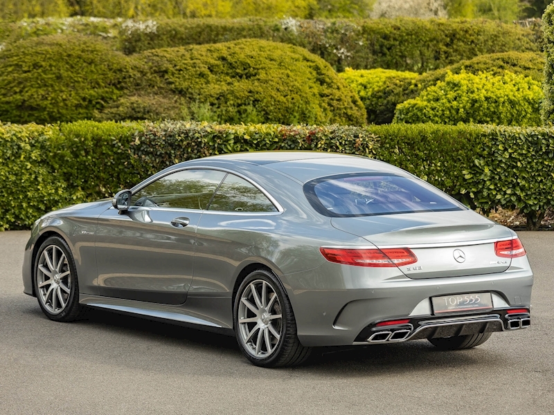 Mercedes-Benz S63 AMG 5.5 V8 Coupe - Large 61