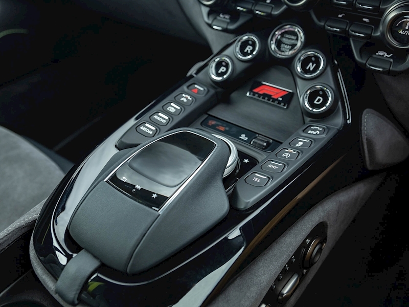 Aston Martin Vantage F1 Edition - Large 53