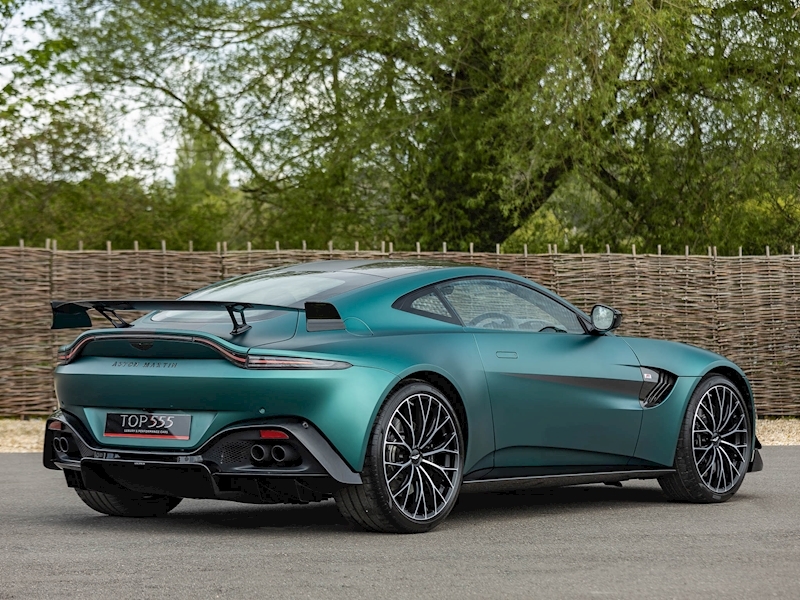 Aston Martin Vantage F1 Edition - Large 15