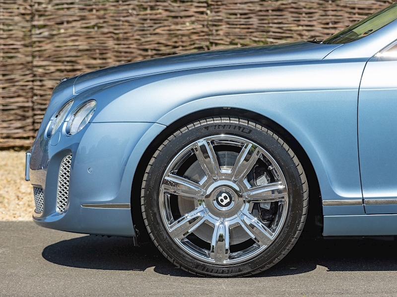 Bentley Continental GTC 6.0 W12 - Large 7