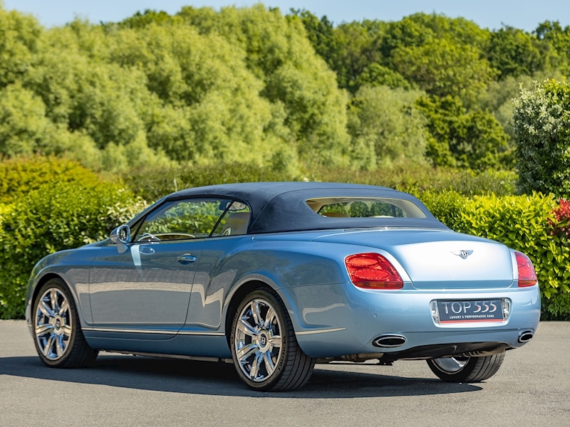 Bentley Continental GTC 6.0 W12 - Large 18