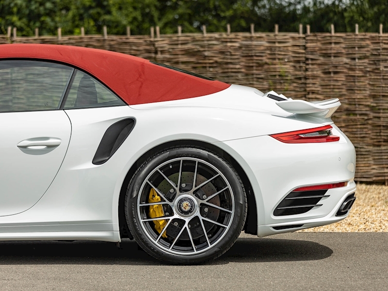 Porsche 911 (991.2) Turbo S 3.8 Cabriolet PDK with Aerokit - Large 18