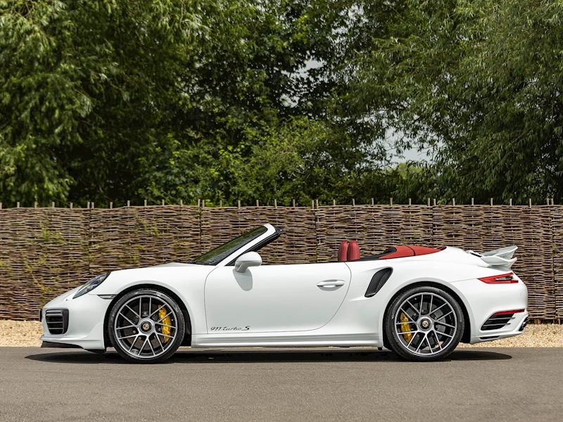 Porsche 911 (991.2) Turbo S 3.8 Cabriolet PDK with Aerokit - Large 3