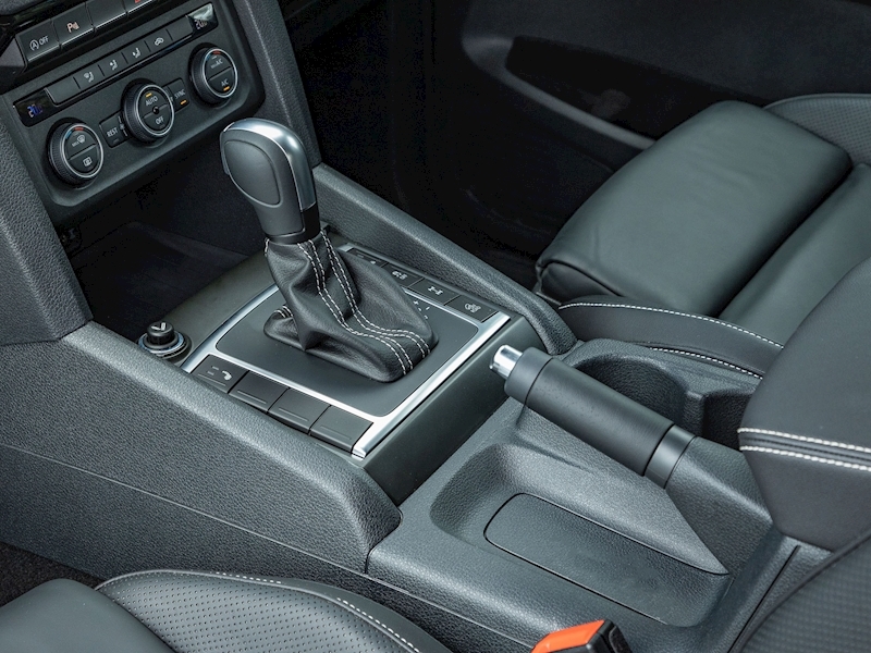 Volkswagen Amarok `Aventura Black Edition` - 4Motion 3.0 V6 Tdi - VAT Qualifying - Large 24