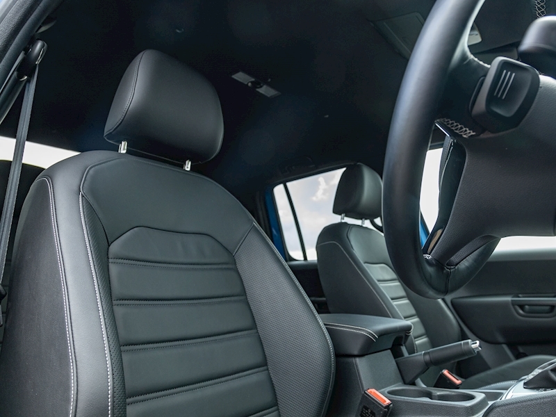 Volkswagen Amarok `Aventura Black Edition` - 4Motion 3.0 V6 Tdi - VAT Qualifying - Large 35
