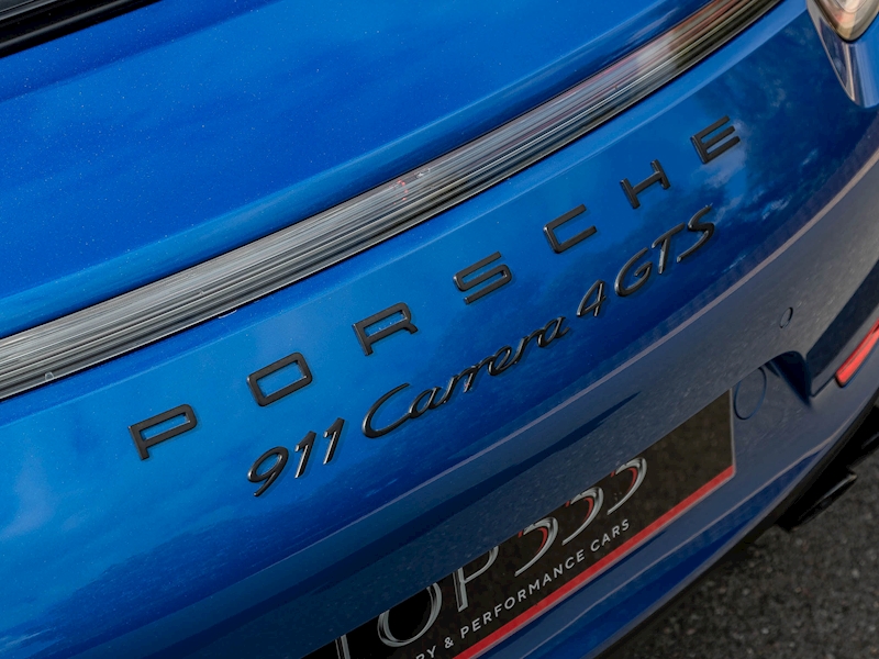 Porsche 991 Carrera 4 GTS Coupe (991.1) PDK - Large 36