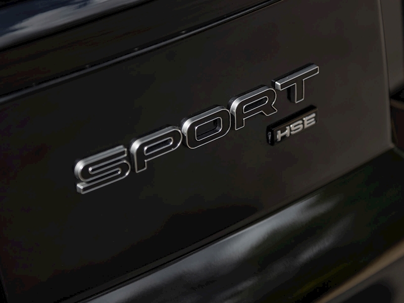 Range Rover Sport D300 HSE Dynamic Black - Large 19
