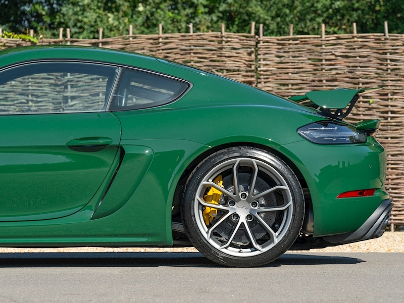 Porsche 718 Cayman GT4 4.0 PDK - Believed To Be The Only UK Supplied 718 Cayman PDK Clubsport in 'Paint To Sample' – Irish Green - Large 11