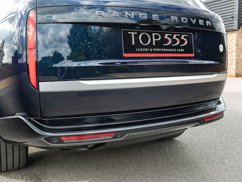 Range Rover SV P530 - Long Wheelbase (New) - Large 11