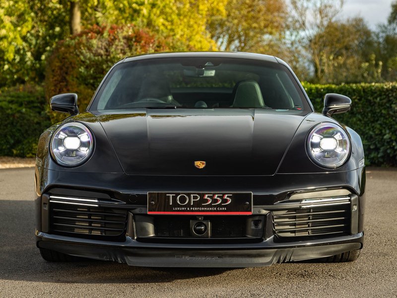 Porsche 911 Turbo S Coupe - Large 3