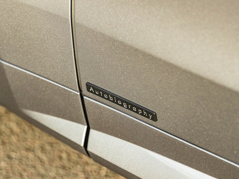 Range Rover Sport D300 Autobiography - Large 40