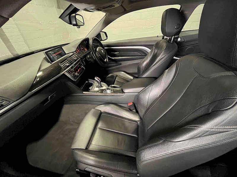 BMW 3.0 435d Luxury Coupe 2dr Diesel Auto xDrive Euro 6 (s/s) (313 ps)