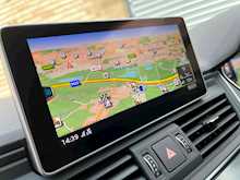 Audi Q5 TFSI S line - U12975