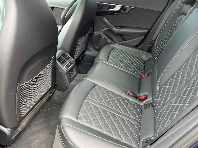 Audi 3.0 TFSI V6 Estate 5dr Petrol Tiptronic quattro Euro 6 (s/s) (354 ps)