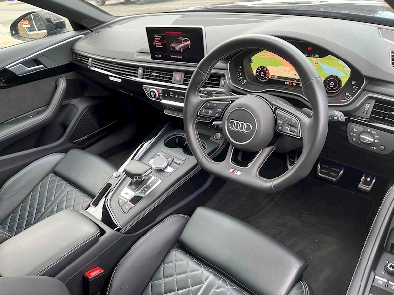 Audi 3.0 TFSI V6 Estate 5dr Petrol Tiptronic quattro Euro 6 (s/s) (354 ps)