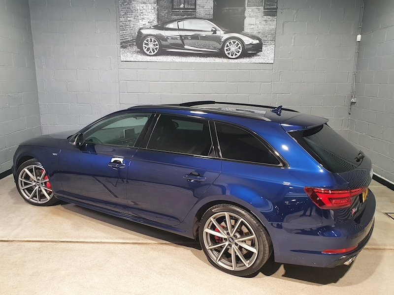 Audi 3.0 TFSI V6 Estate 5dr Petrol Tiptronic quattro Euro 6 (s/s) (354 ps)