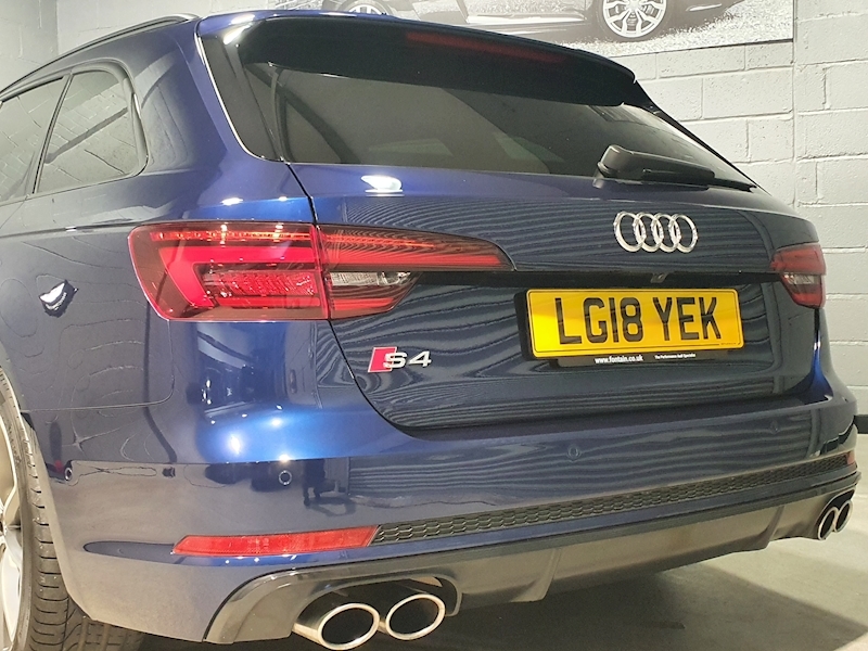 Audi 3.0 TFSI V6 Estate 5dr Petrol Tiptronic quattro Euro 6 (s/s) (354 ps)