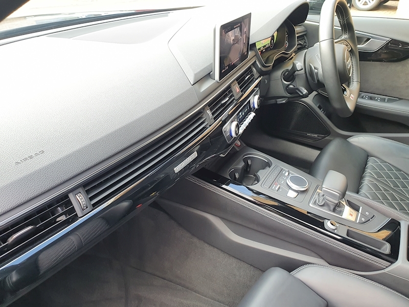 Audi 3.0 TFSI V6 Estate 5dr Petrol Tiptronic quattro Euro 6 (s/s) (354 ps)