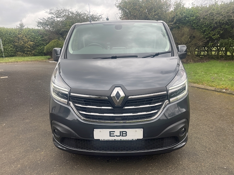 Renault dCi ENERGY 30 Sport Nav Day Camper 2.0 5dr Panel Van Manual Diesel
