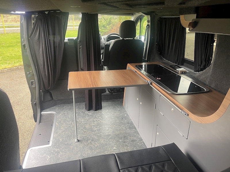 Renault dCi ENERGY 30 Sport Nav Day Camper 2.0 5dr Panel Van Manual Diesel