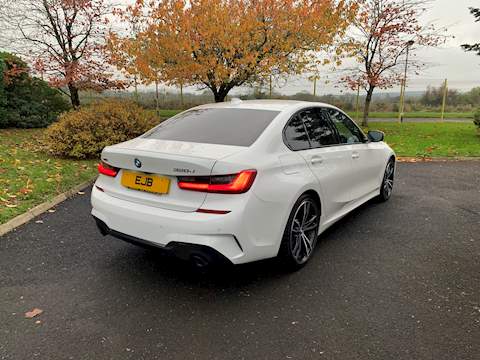 3 Series 320d M Sport(Heads up Display) 2.0 4dr Saloon Automatic Diesel