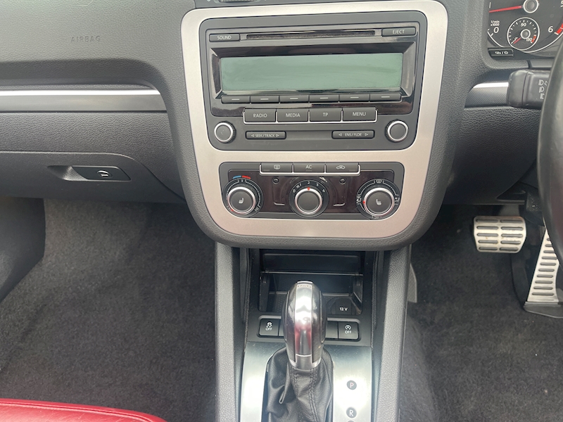 Volkswagen TDI BlueMotion Tech Sport (Full Nappa Leather) 2.0 2dr Convertible Automatic Diesel