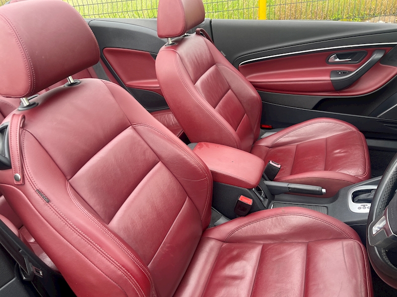 Volkswagen TDI BlueMotion Tech Sport (Full Nappa Leather) 2.0 2dr Convertible Automatic Diesel