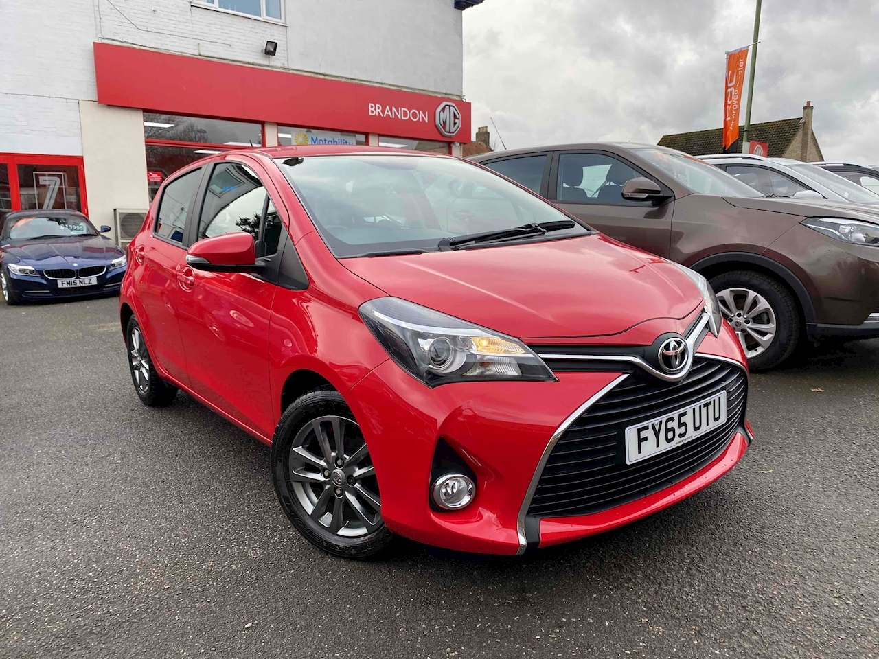 Used Toyota Yaris 1.0 Yaris Icon VvtI Hatchback Brandon Car Centre