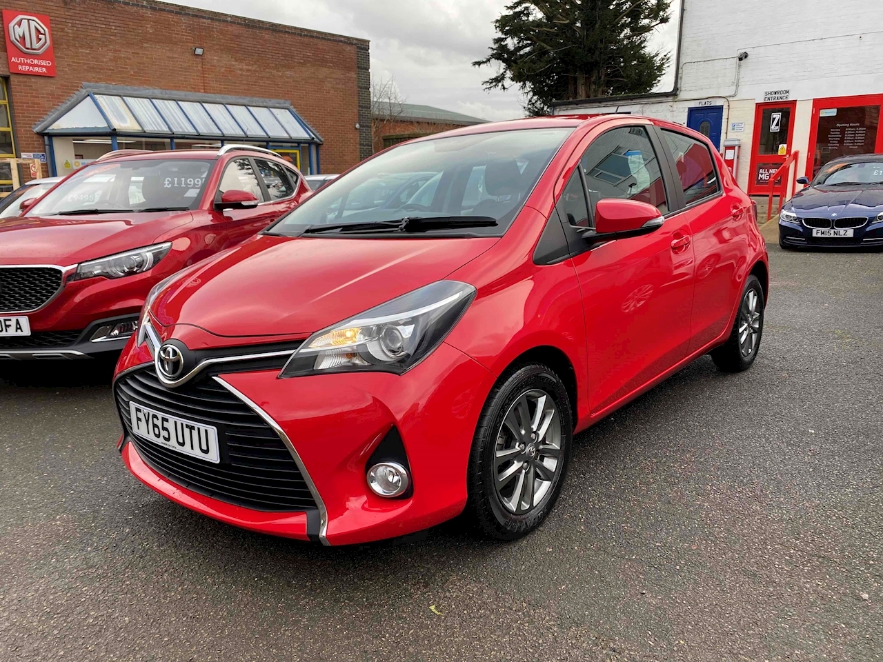 Used Toyota Yaris 1.0 Yaris Icon VvtI Hatchback Brandon Car Centre
